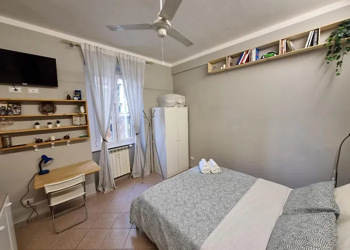 Monolocale Luminoso Vicino Trastevere Apartamento *